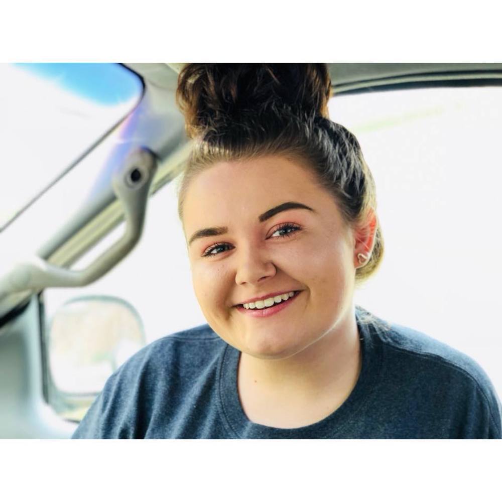Meet your Posher, Ashley